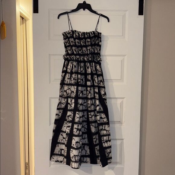 ULLA JOHNSON Akshara Hand Dyed Diamond Shibori Midi Dress - Picture 3 of 10